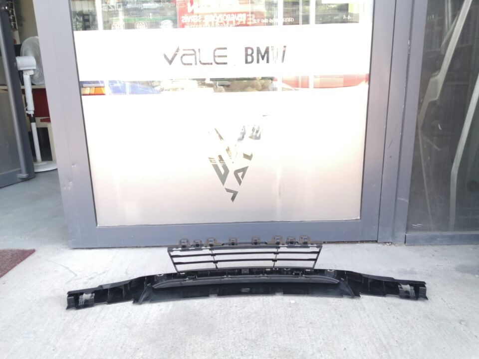 BMW 3 SERİSİ ORTA IZGARA F30 LCİ YAN SANAYİ