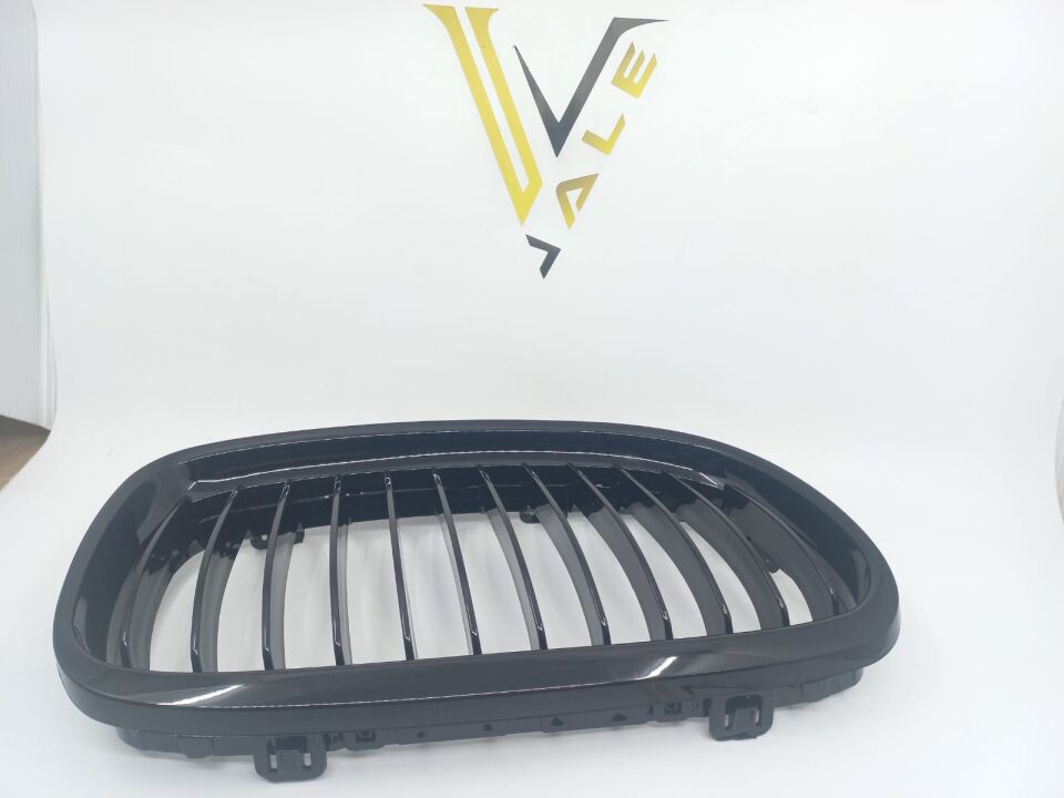 BMW 3 SERİSİ PANJUR - R -  PARLAK SİYAH - E90.LCI YAN SANAYİ