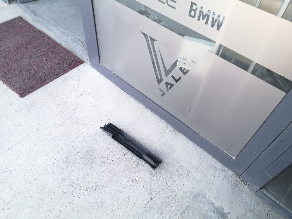 BMW 1-3 SERİSİ RADYATÖR YAN BAKALİTİ - R - F20.F30 YAN SANAYİ