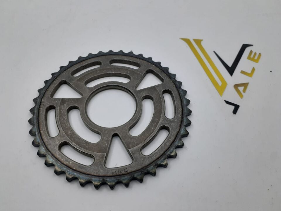 BMW 1-3 SERİSİ ZİNCİR DİŞLİSİ F10.F20.F30.E90.N47 ORJ