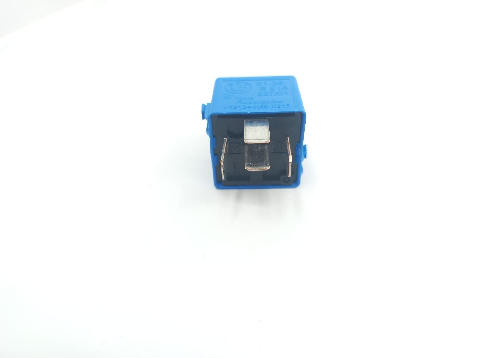 BMW 1-3 SERİSİ MOTOR KİLİTLEYİCİ ROLE MAVİ RÖLE E46.E87.E90.E60.X3.X5. ORJ