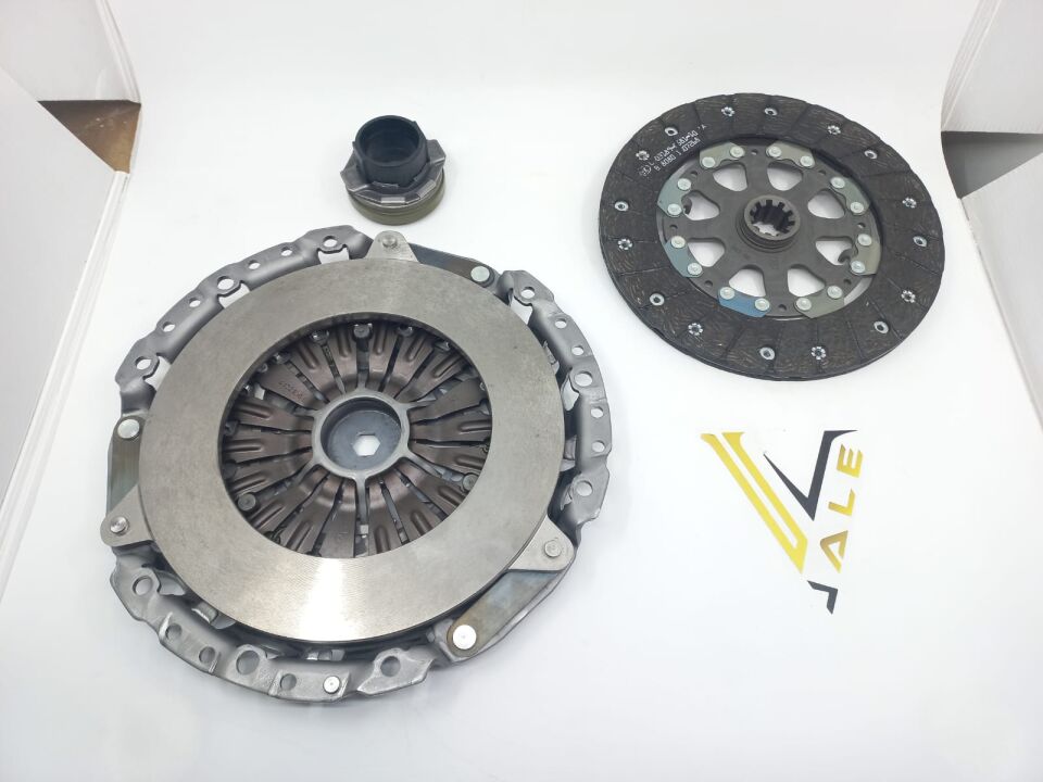 BMW 3-5 SERİSİ DEBRİYAJ SETİ 623323000 M52.M54.228.E39.E46 LUK