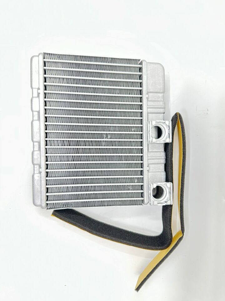 BMW 3-X3 SERİSİ KALORİFER RADYATÖRÜ E46.E83 YAN SANAYİ