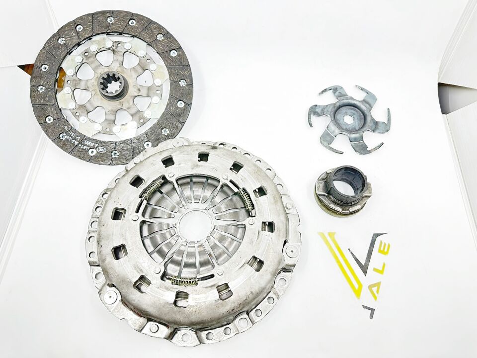 BMW 3-5 SERİSİ DEBRİYAJ SETİ E39.E46.520d.N42.M47 LUK