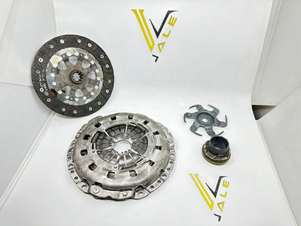 BMW 3-5 SERİSİ DEBRİYAJ SETİ E39.E46.520d.N42.M47 LUK