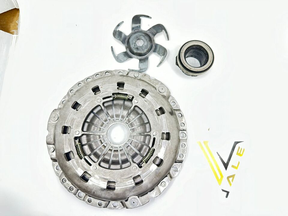 BMW 3-5 SERİSİ DEBRİYAJ SETİ E39.E46.520d.N42.M47 LUK