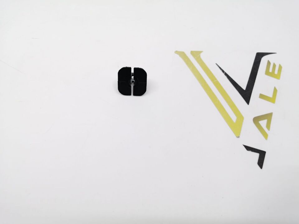 BMW 3-5 SERİSİ PANEL FAR KLİPSİ E39.E46 ORJ