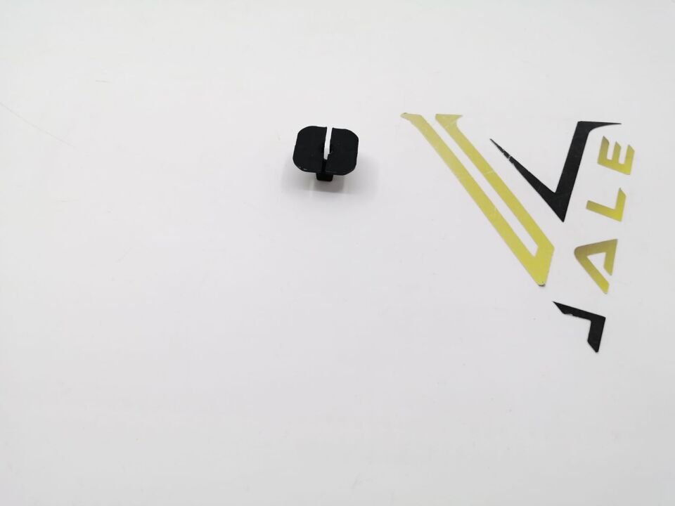 BMW 3-5 SERİSİ PANEL FAR KLİPSİ E39.E46 ORJ