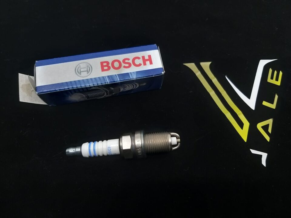 BMW 3 - 5 SERİSİ ATEŞLEME BUJİSİ 2288 E30.E36.E39.M42.M50.M52 BOSCH