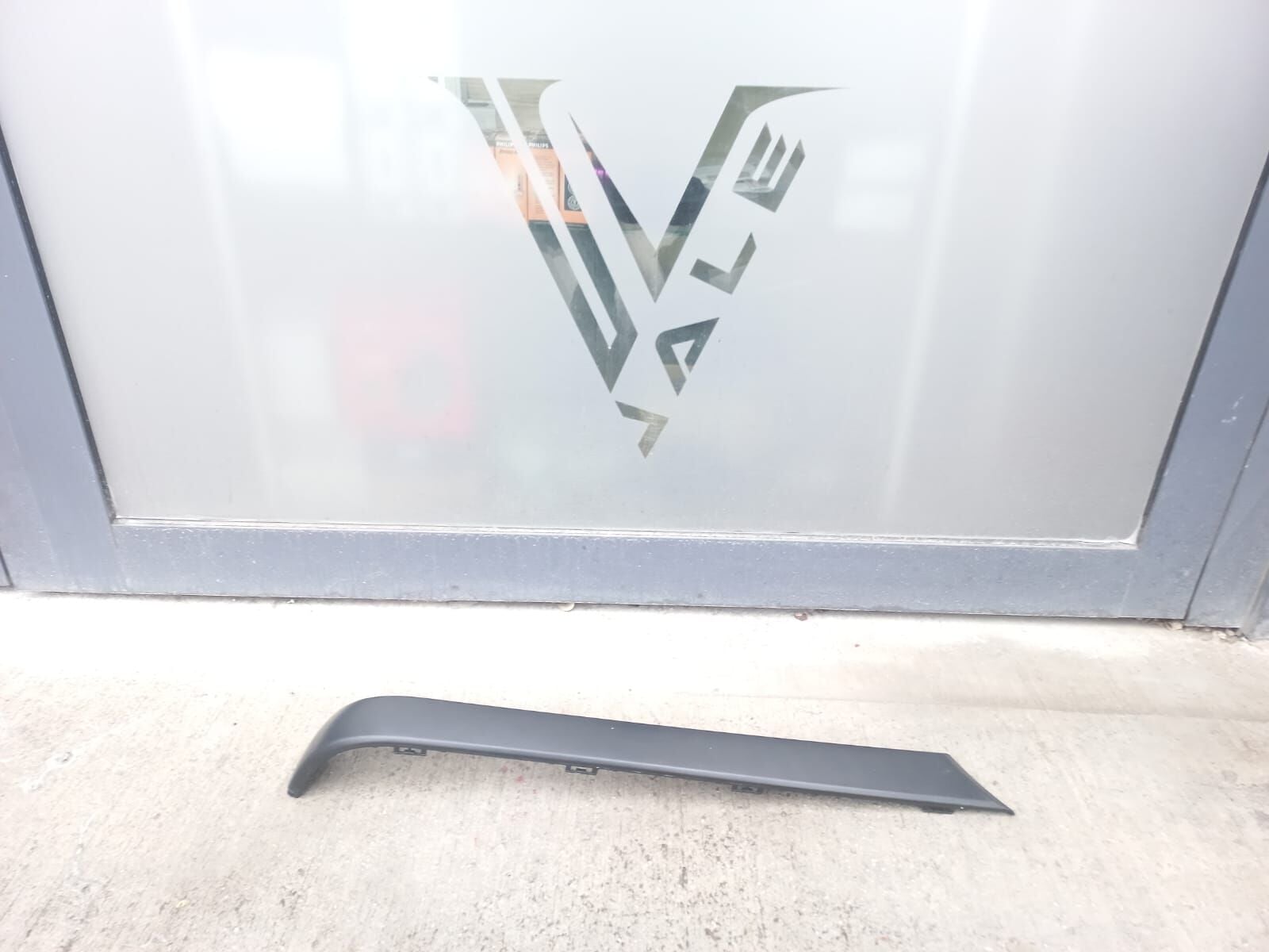 BMW 3 SERİSİ ARKA TAMPON KAPLAMASI - L - E30.M40 YAN SANAYİ