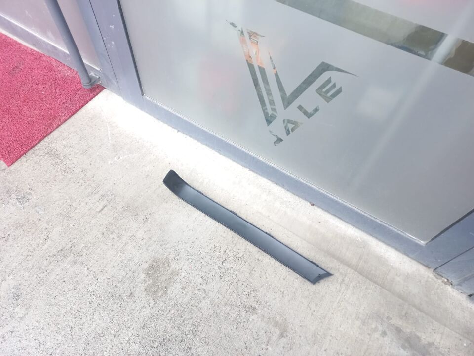 BMW 3 SERİSİ ARKA TAMPON KAPLAMASI - L - E30.M40 YAN SANAYİ