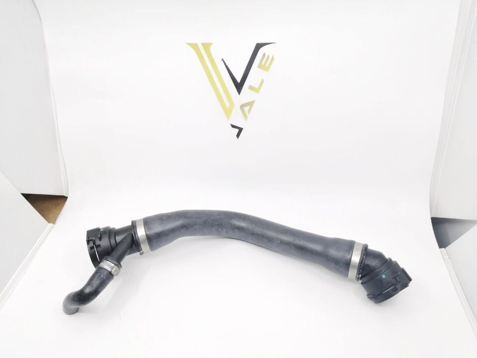 BMW 5 SERİSİ RADYATÖR ALT HORTUMU E60.520d YAN SANAYİ