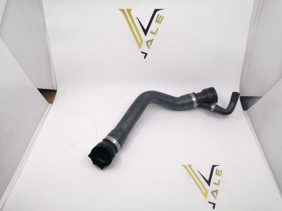 BMW 5 SERİSİ RADYATÖR ALT HORTUMU E60.520d YAN SANAYİ