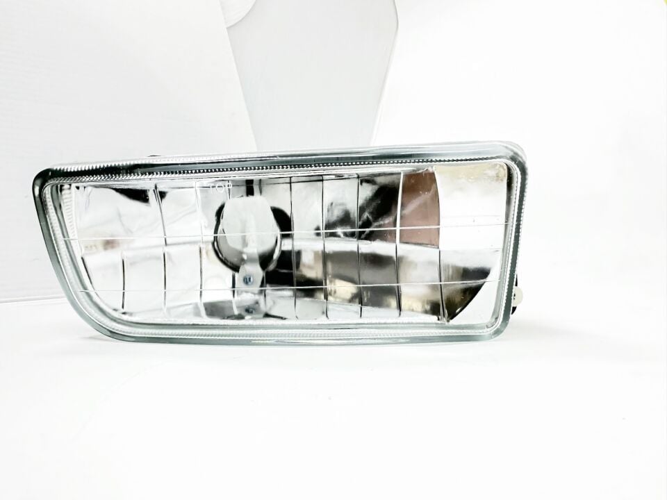 BMW 3 SERİSİ SİS FARI - R - ŞEFFAF E36 YAN SANAYİ