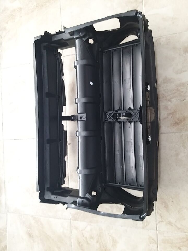 BMW 5 SERİSİ ÖN PANEL HAVA KANALI MOTORLU F10.F11 YAN SANAYİ