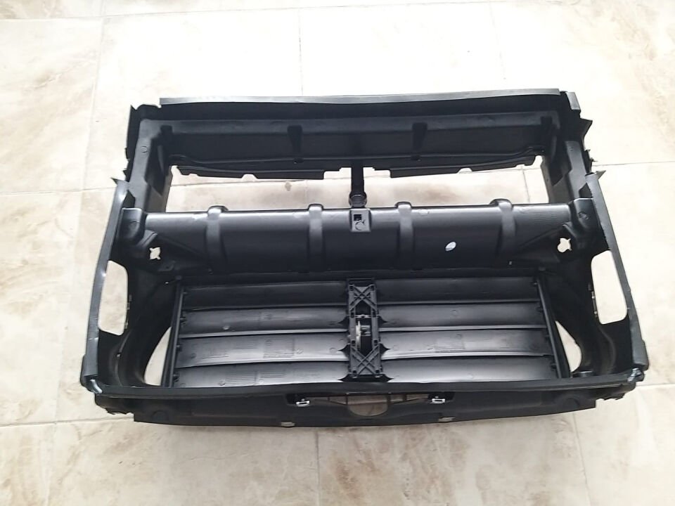 BMW 5 SERİSİ ÖN PANEL HAVA KANALI MOTORLU F10.F11 YAN SANAYİ