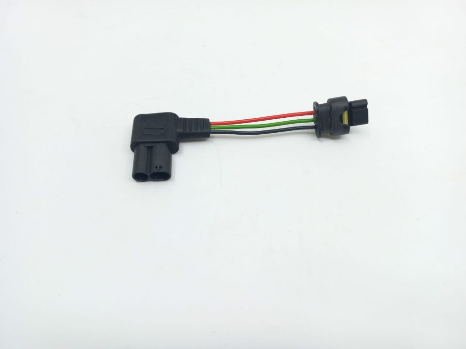 BMW 3-5 SERİSİ ADAPTÖR KABLOSU IBS E90.E87.E60 YAN SANAYİ