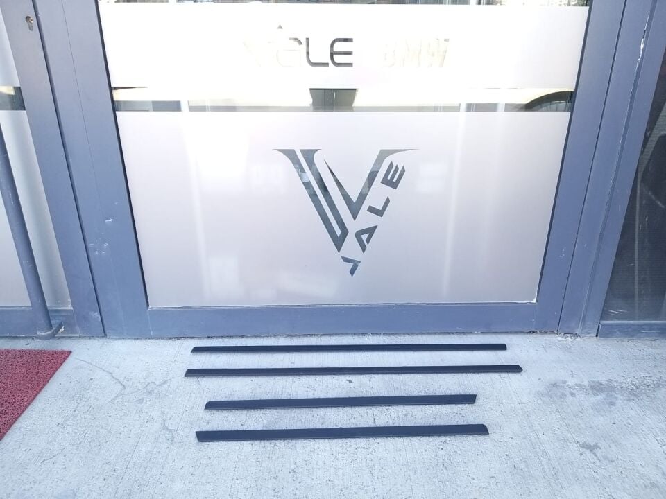 BMW 5 SERİSİ KAPI ÇITASI SET - KLİPSLİ - E34 YAN SANAYİ