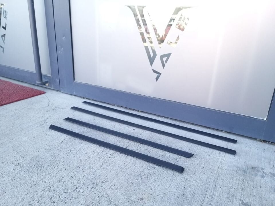 BMW 5 SERİSİ KAPI ÇITASI SET - KLİPSLİ - E34 YAN SANAYİ