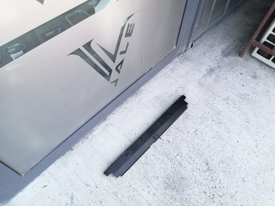 BMW 1-3 SERİSİ RADYATÖR ÜST BAKALİTİ F20.F30 YAN SANAYİ