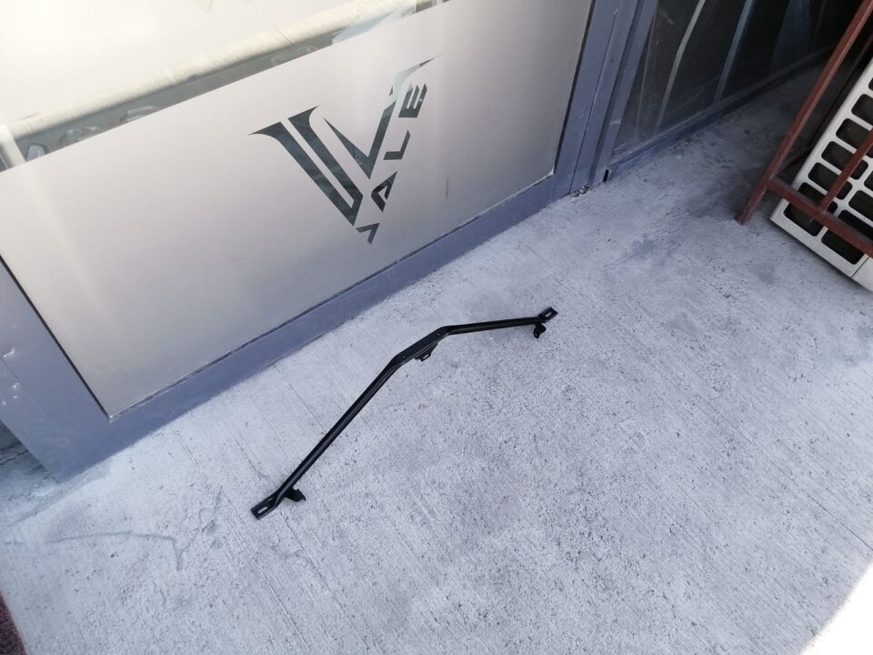 BMW 5-7 SERİSİ ÖN PANEL V BAĞLANTISI E60.E65 YAN SANAYİ