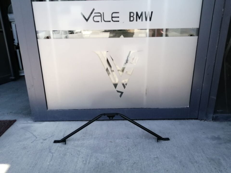 BMW 5-7 SERİSİ ÖN PANEL V BAĞLANTISI E60.E65 YAN SANAYİ