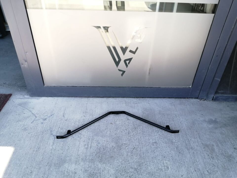 BMW 5-7 SERİSİ ÖN PANEL V BAĞLANTISI E60.E65 YAN SANAYİ