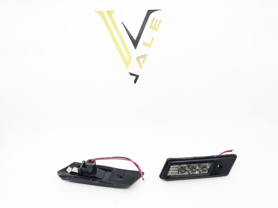 BMW 3 SERİSİ ÇAMURLUK SİNYALİ FÜME  - LEDLİ - TAKIM - E36.09/96- YAN SANAYİ