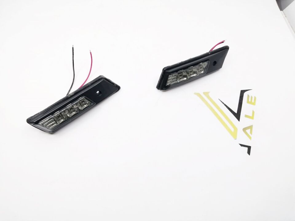 BMW 3 SERİSİ ÇAMURLUK SİNYALİ FÜME  - LEDLİ - TAKIM - E36.09/96- YAN SANAYİ