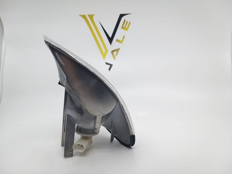 BMW 3 SERİSİ ÖN SİNYAL LAMBASI L - BEYAZ - E46/4 DEPO