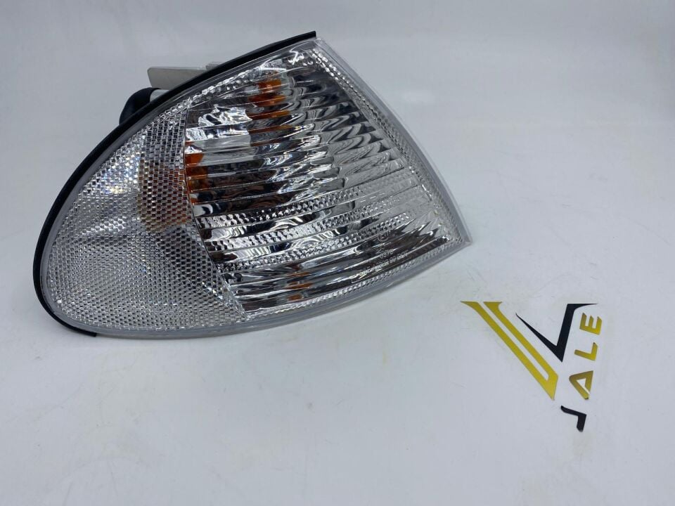 BMW 3 SERİSİ ÖN SİNYAL LAMBASI - R - SAĞ - BEYAZ - E46/4 YAN SANAYİ