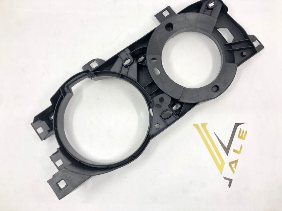 BMW 5 SERİSİ FAR ARKA ÇERÇEVESİ - L - E34 YAN SANAYİ