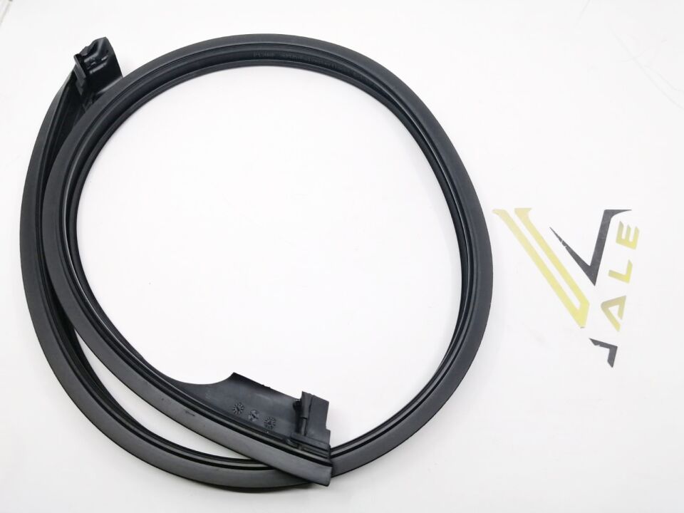 BMW 5 SERİSİ ÖN KAPI ÜST FİTİLİ - R - E60 ORJ