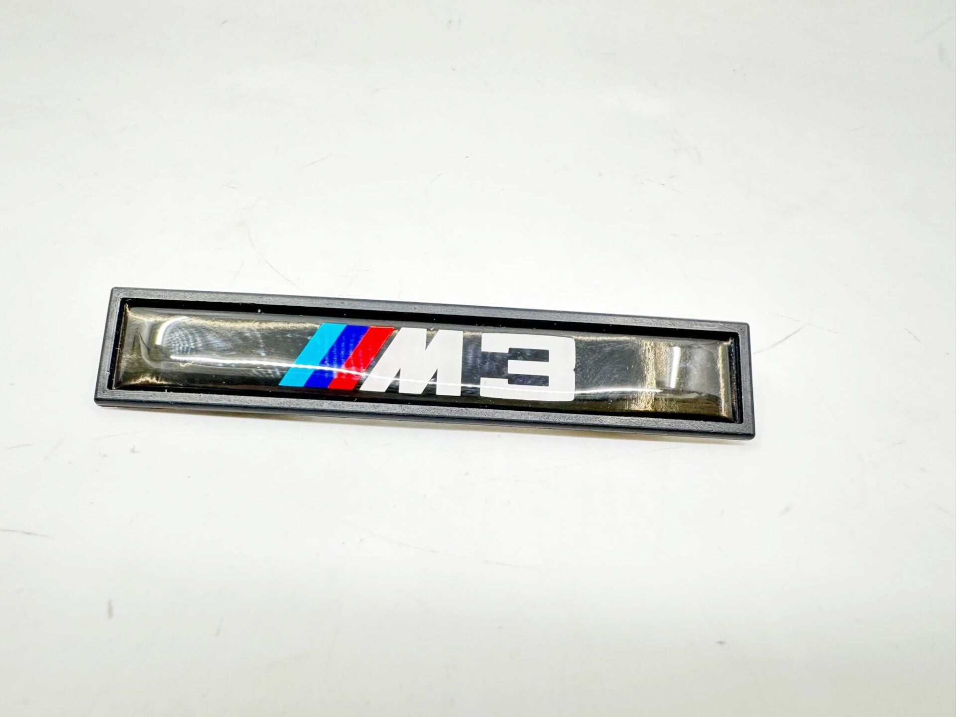 BMW 3 SERİSİ KAPI ÇITA - M3 - LOGOSU E36 YAN SANAYİ