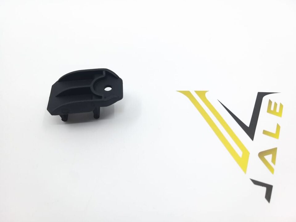 BMW 5 SERİSİ RADYATÖR ÜST TUTUCUSU E39 YAN SANAYİ