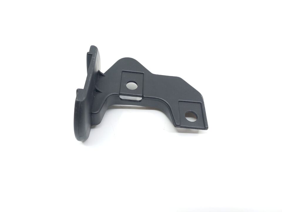 BMW 5 SERİSİ ÖN TAMPON BRAKETİ - L - E39 VACİO