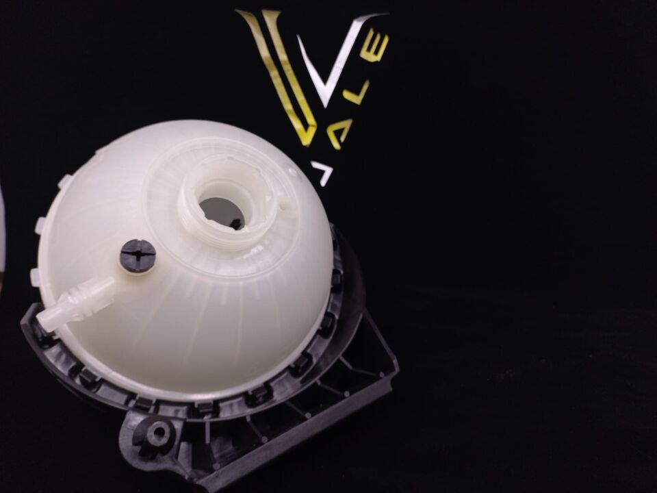 BMW 1-3 SERİSİ RADYATÖR YEDEK SU DEPOSU F20.F30 YAN SANAYİ