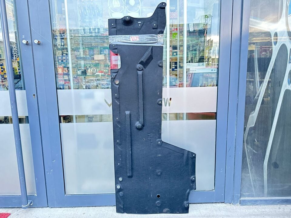 BMW 1-3 SERİSİ MARŞBİYEL ALT KAPLAMASI - L - F20.F30 YAN SANAYİ