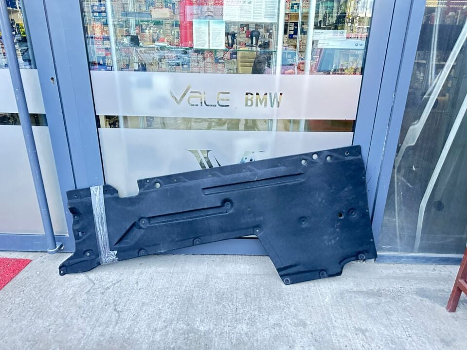 BMW 1-3 SERİSİ MARŞBİYEL ALT KAPLAMASI - L - F20.F30 YAN SANAYİ