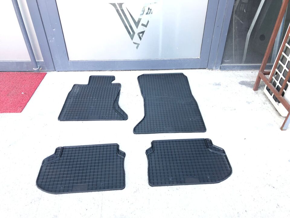 BMW 5 SERİSİ PASPAS TAKIM - SİYAH - F10 PETEX