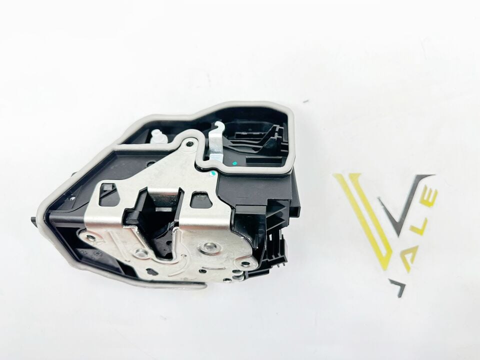 BMW 3-5 SERİSİ ÖN KAPI KİLİDİ ÖN ARKA - L - E90.E60.F30.F10 FEBİ