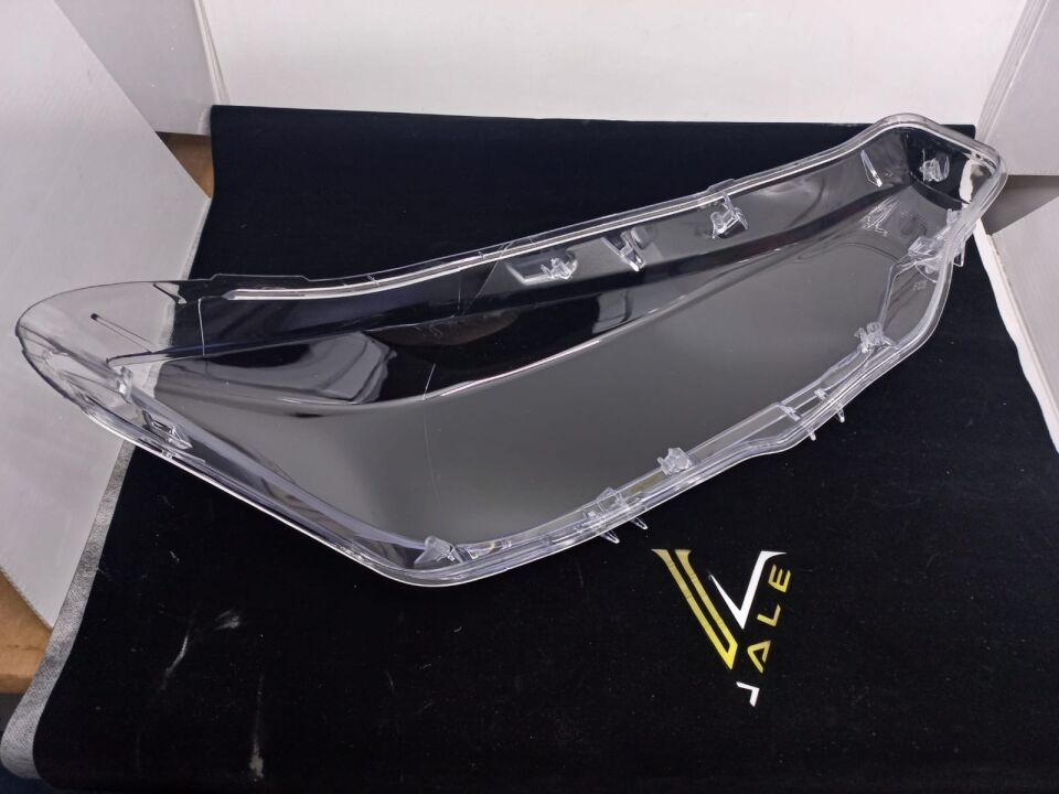 BMW 3 SERİSİ FAR CAMI - L - Y.M F30.LCI YAN SANAYİ