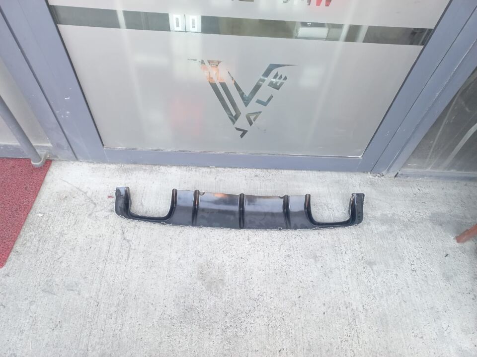 BMW 5 SERİSİ ARKA TAMPON ALT KAPLAMASI -M- E39 ÇİFT EKSOZ YAN SANAYİ