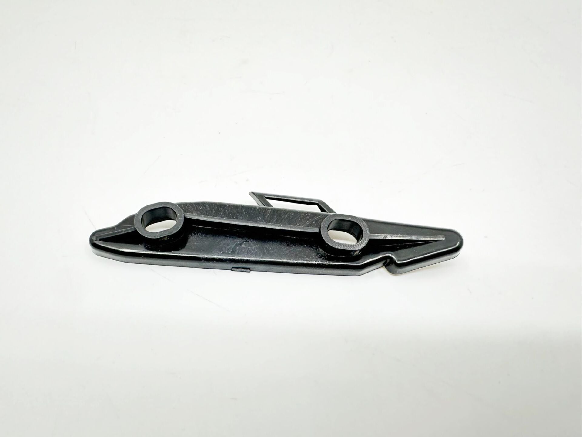 BMW 4 SERİSİ ÖN TAMPON BRAKETİ - R - F32.F36 YAN SANAYİ