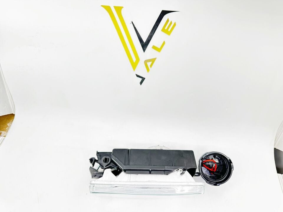 BMW 3 SERİSİ SİS FARI - L - ŞEFFAF E36 YAN SANAYİ