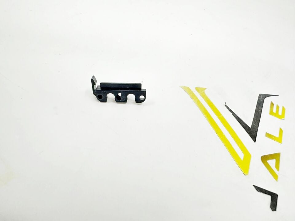 BMW 3 SERİSİ GAZ TELİ BAĞLANTI BRAKETİ E30.E36.M40 ORJİNAL