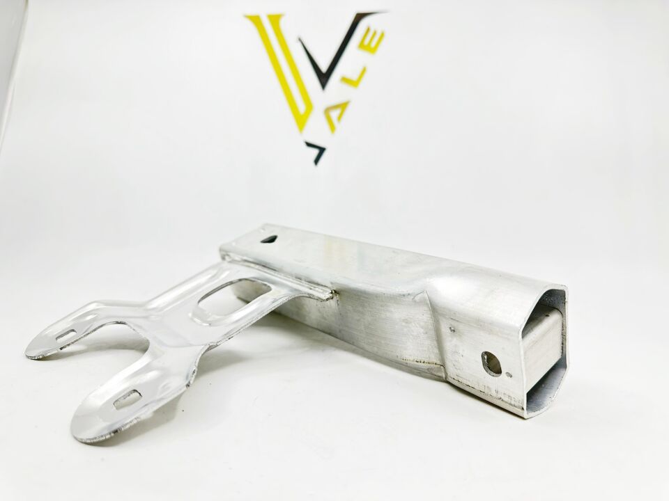 BMW 1-3 SERİSİ ÖN TAMPON BAĞLANTI AYAĞI - R - M F20.F30.F32 YAN SANAYİ