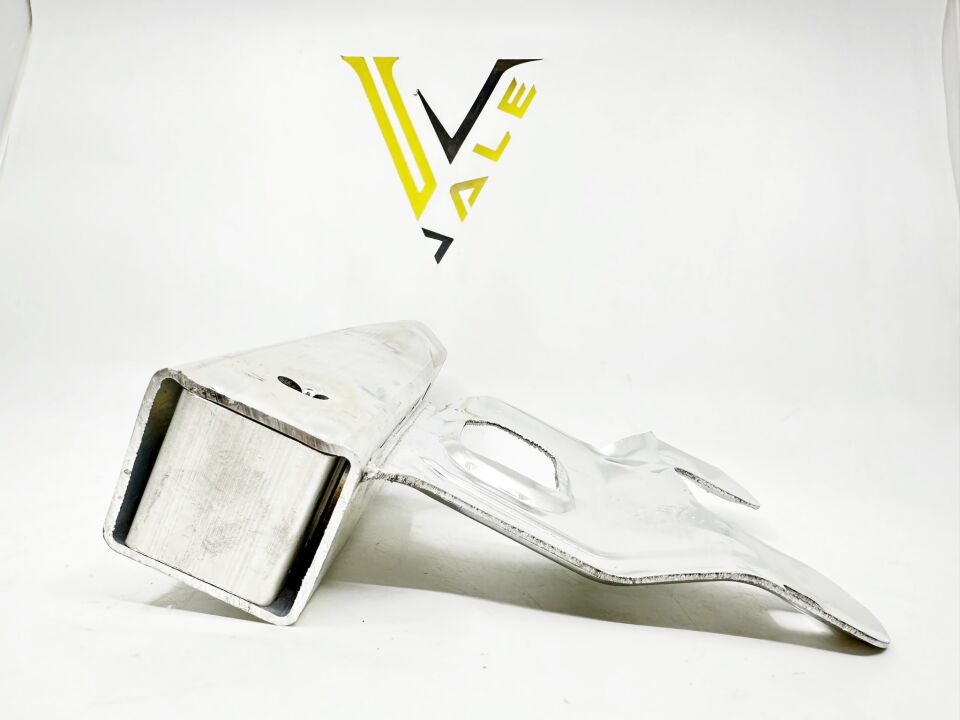 BMW 1-3 SERİSİ ÖN TAMPON BAĞLANTI AYAĞI - R - M F20.F30.F32 YAN SANAYİ