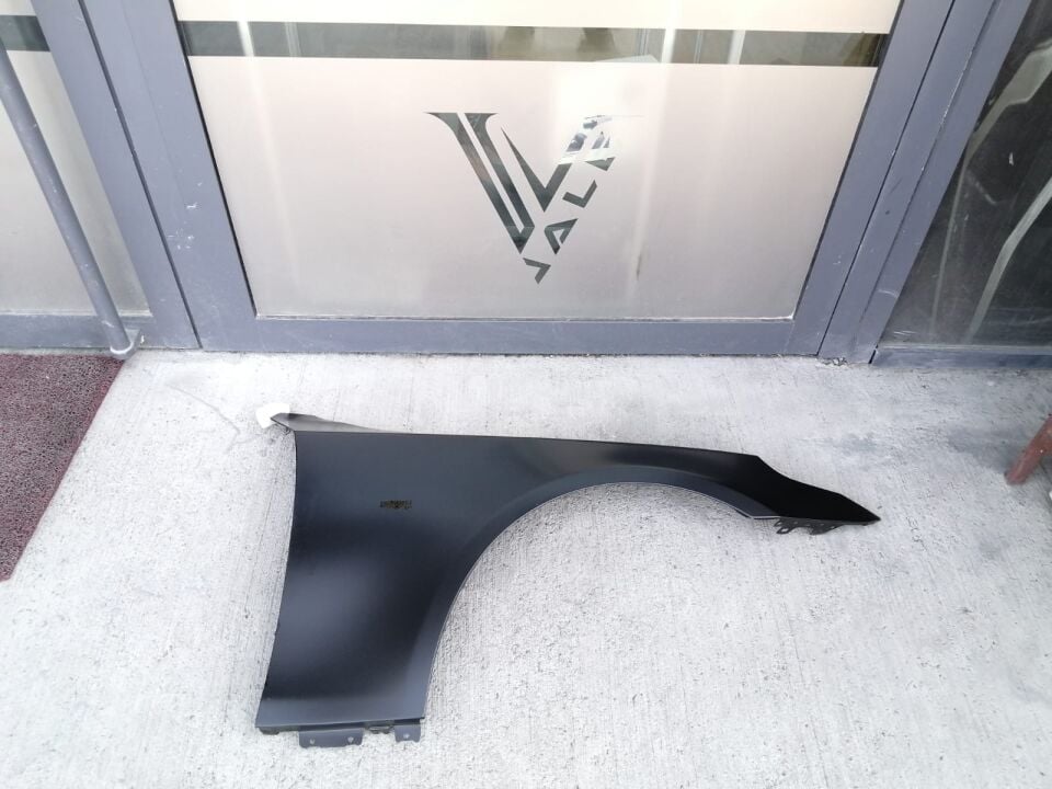 BMW 5 SERİSİ ÖN ÇAMURLUK - R - SAC E60.E61 YAN SANAYİ