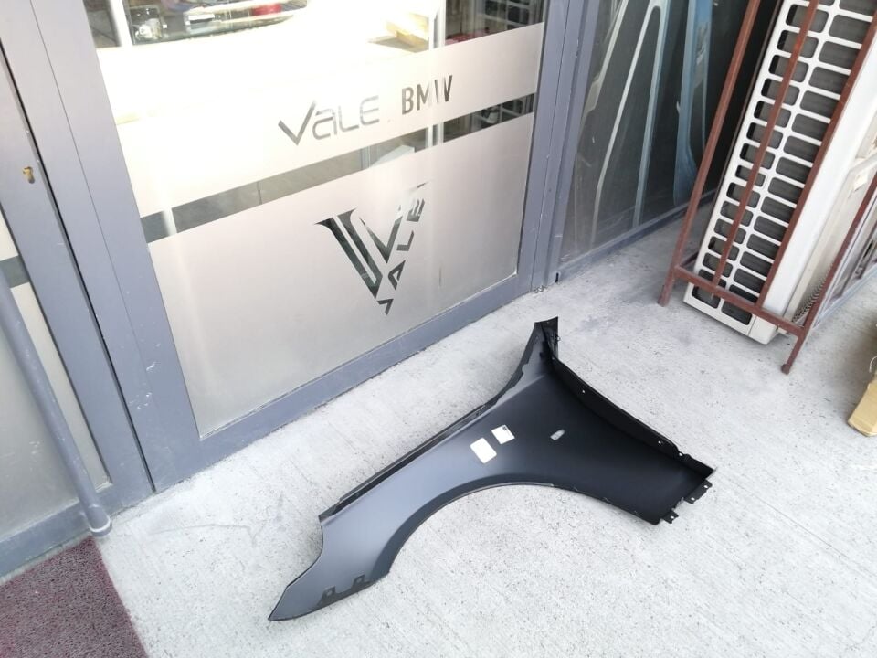 BMW 5 SERİSİ ÖN ÇAMURLUK - R - SAC E60.E61 YAN SANAYİ